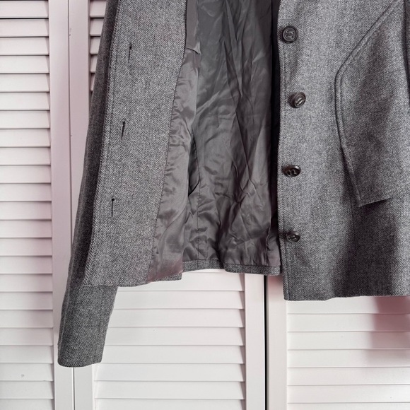 Escada Wool Collarless Layered Button Closure Gray Jacket Blazer Size 40 - Picture 8 of 11